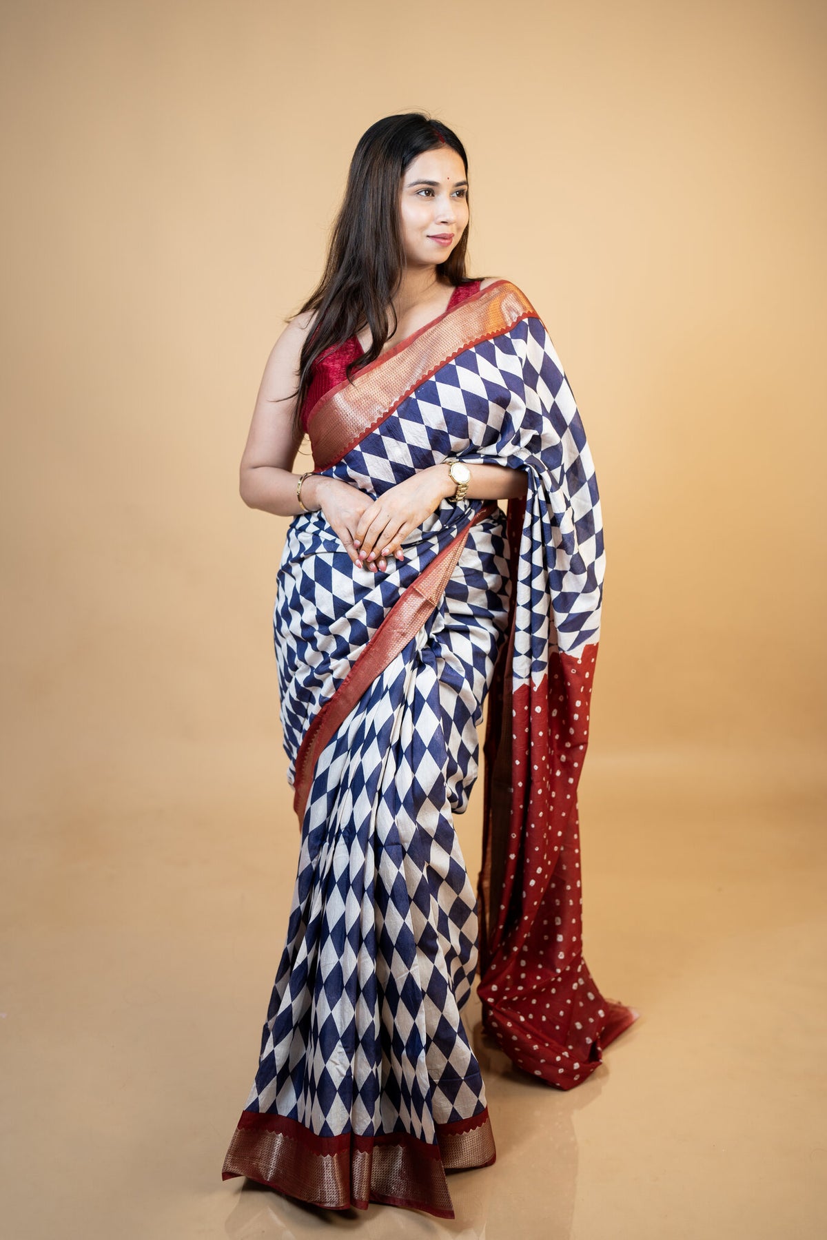 Diamond Pattern Cotton Saree