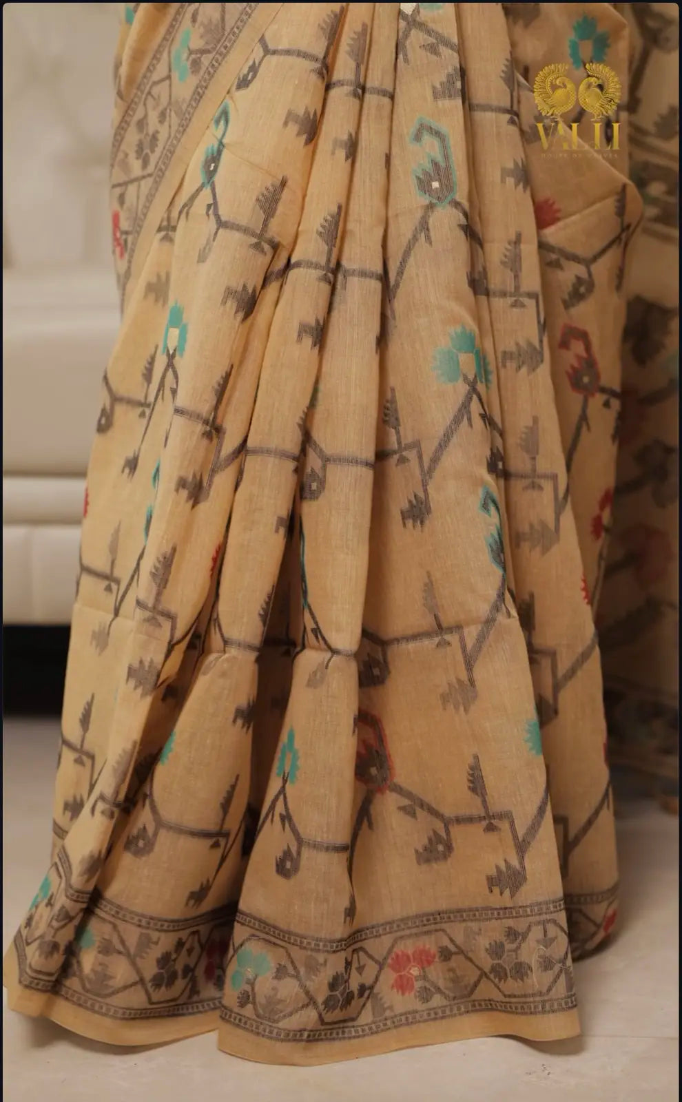 Beige Handwoven Floral Saree with jaamdani weaves