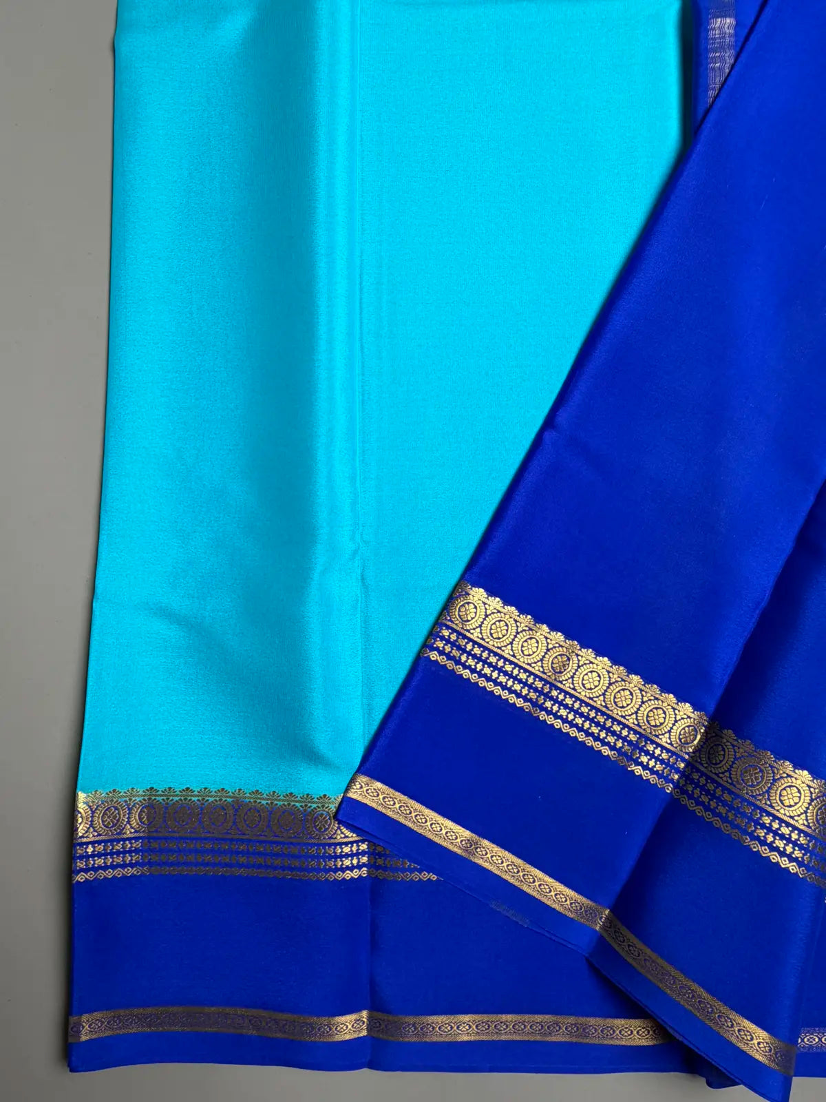 Sky Blue pure Mysore Crepe Silk Saree with Royal Blue Contrast