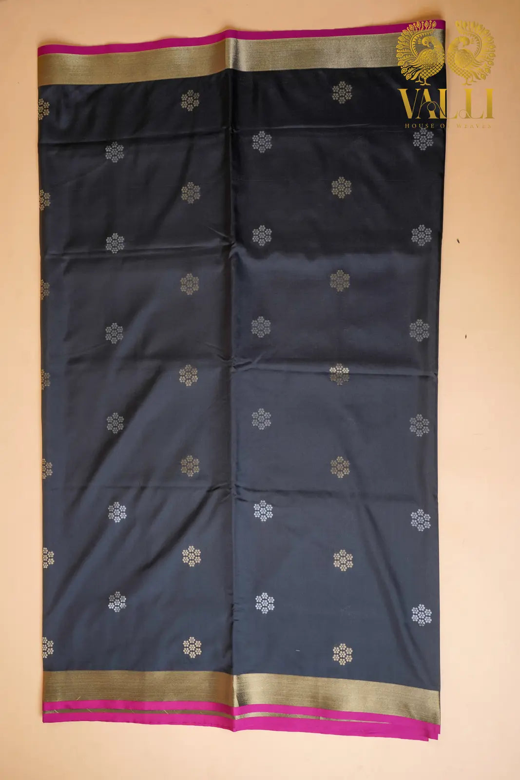 Flower Soft Silk black selveged with pink