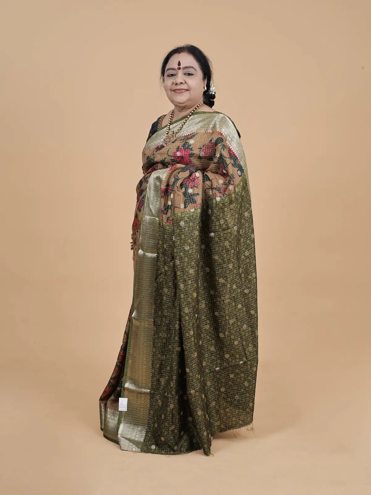Abi Floral Tussar Finish Digital Print Saree
