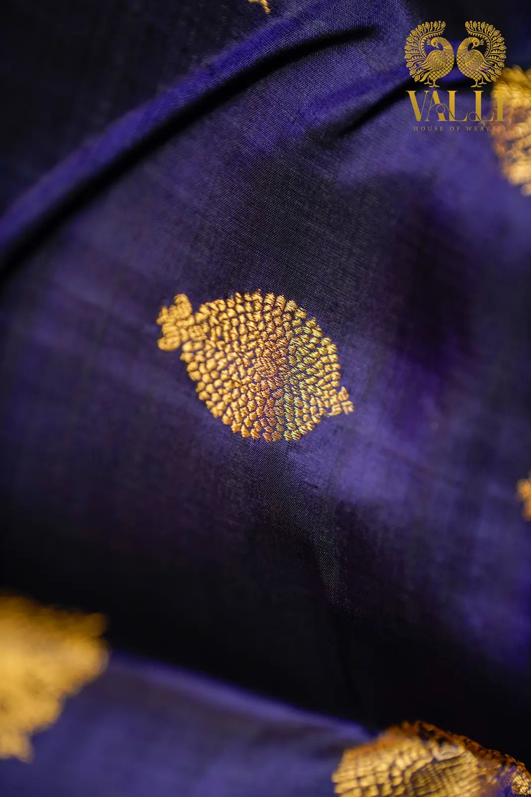 Ganda Berunda Kanchipuram Silk Saree