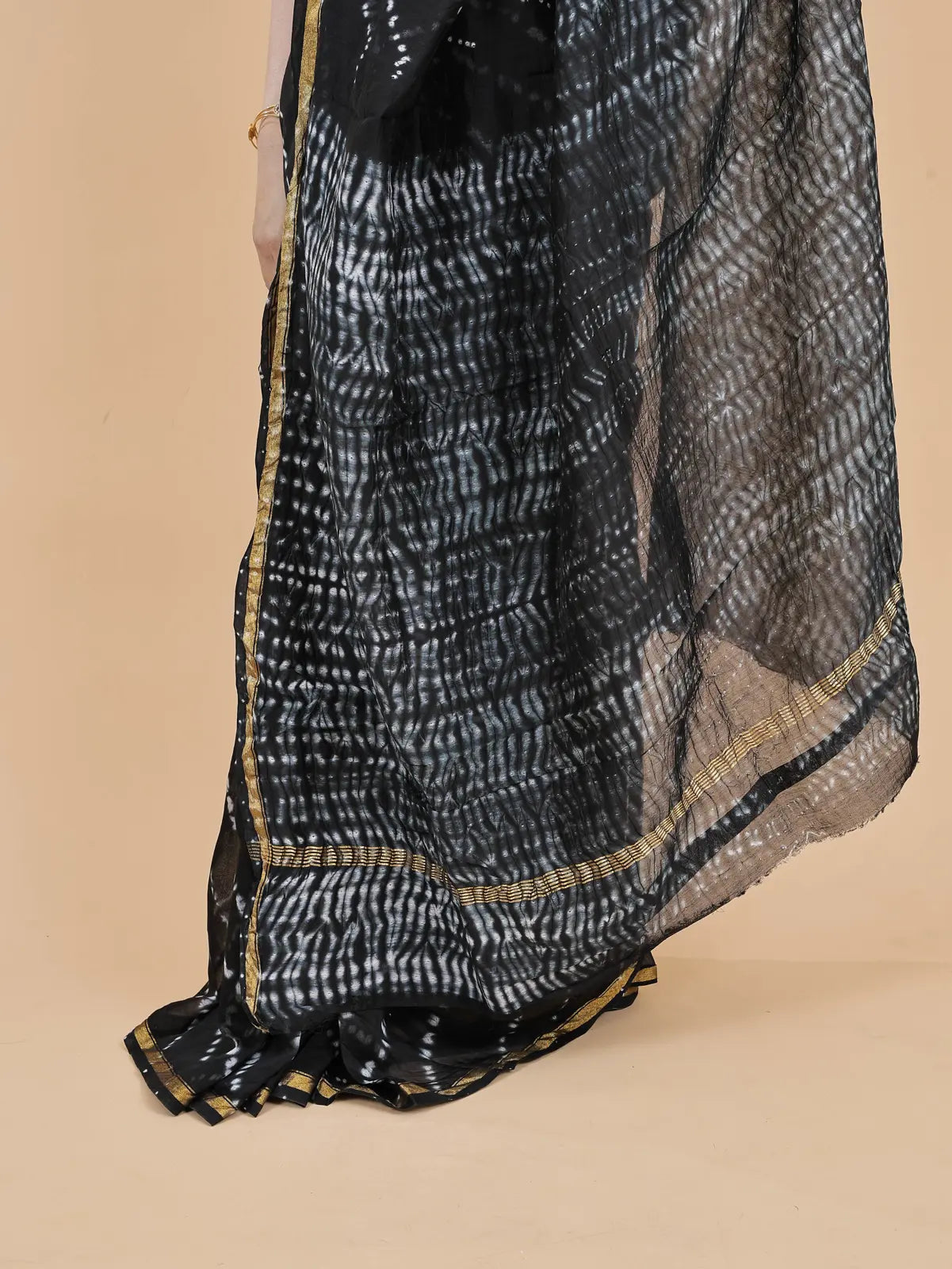 Pure Cotton Saree with All-Over Shibori Print