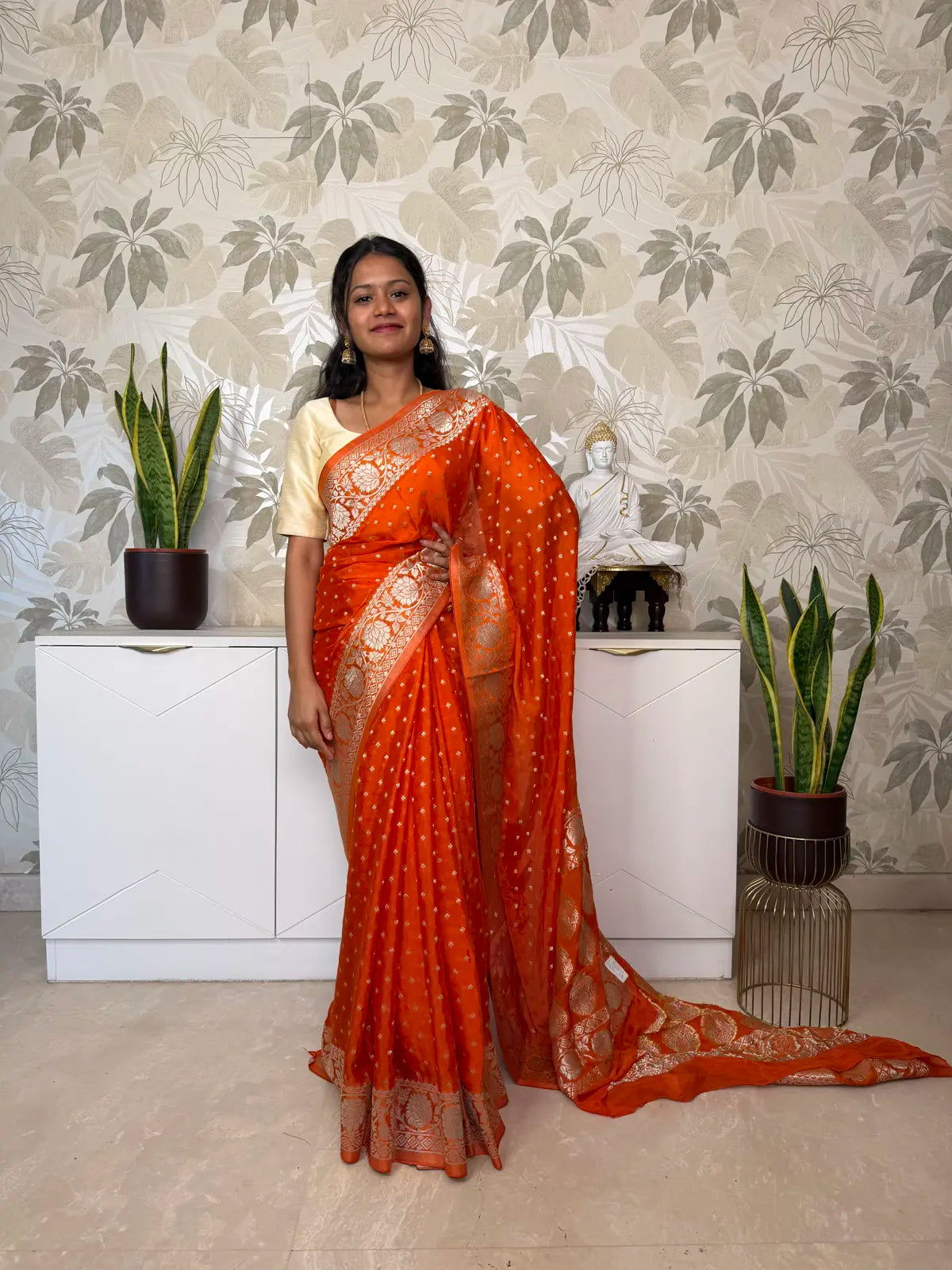 Banarasi Georgette Saree – Vibrant Orange with Silver Zari Motifs