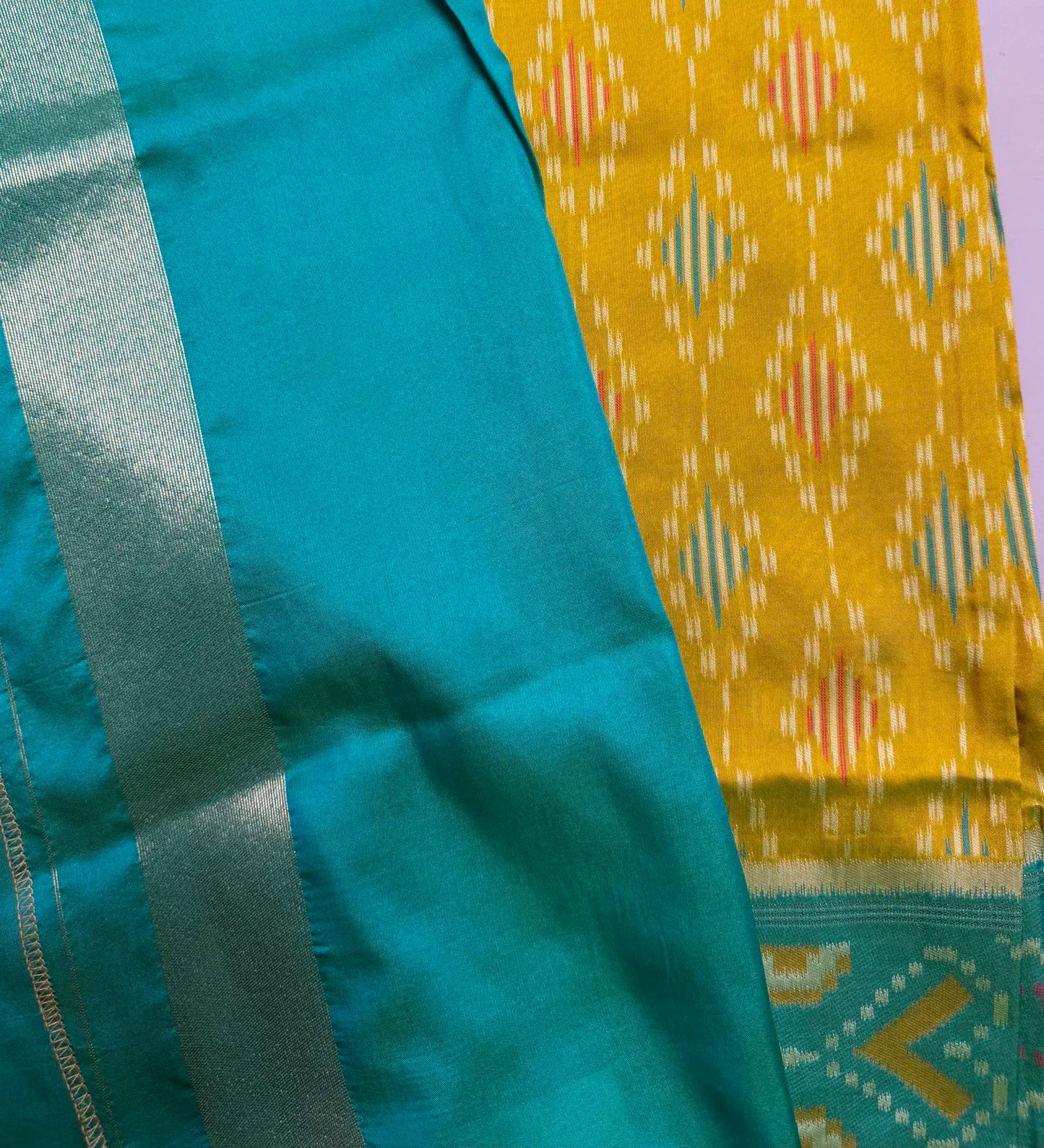 Parrot Green Pochampally Ikat Saree with Contrast Border