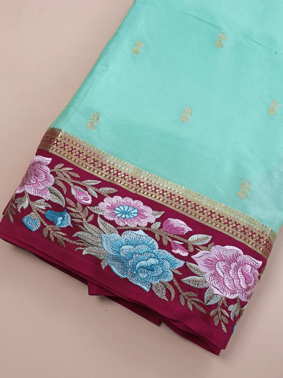 Valli’s Pista Green & Rani Pink | Pure Crepe Silk Embroidery Saree