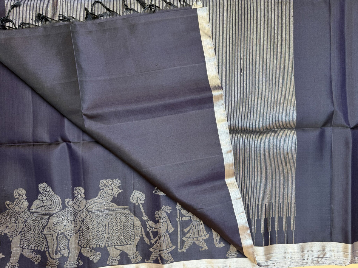 Kanchipuram Handloom Silk Saree in Black with Pure Zari