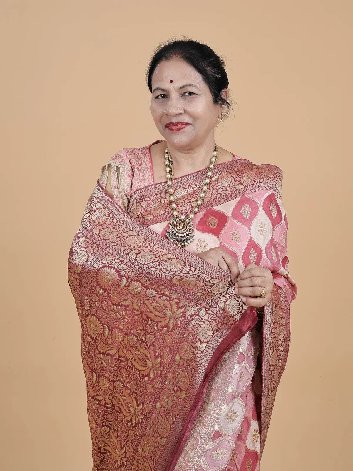 Satin Crepe Silk Saree – Ranghat Pattern with Heavy Brocade Pallu