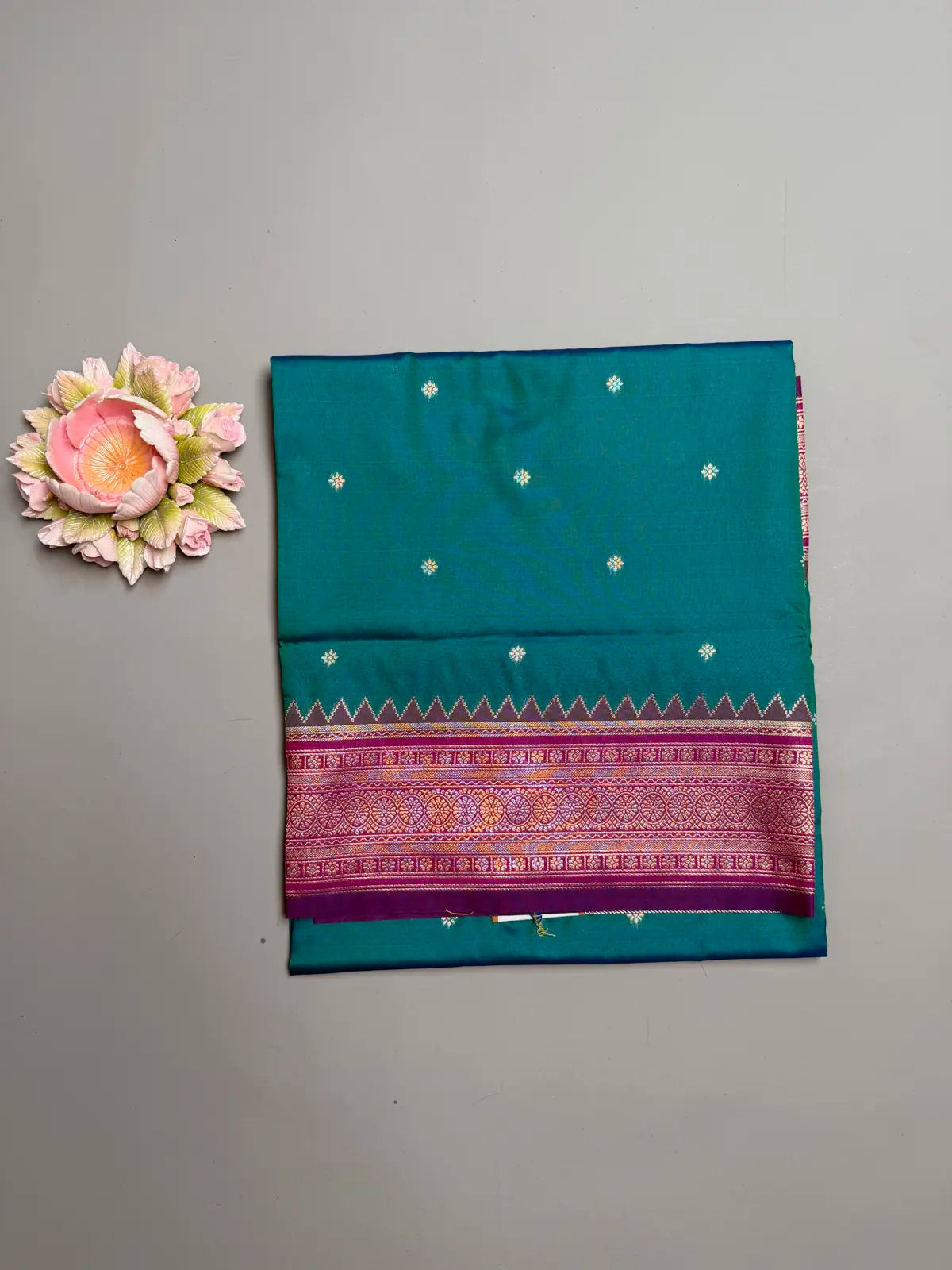 Kanchi soft silk saree peacock green with pink border