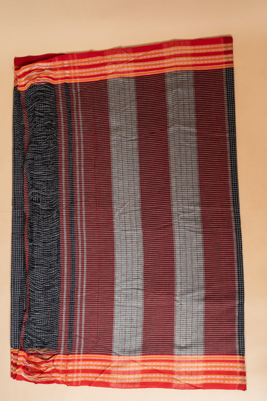 Patteda Anchu Saree – Black with Ghomi Dhada Border