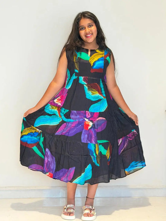 Multicolour floral print dress with attached sleeves and A LINE pattern dress