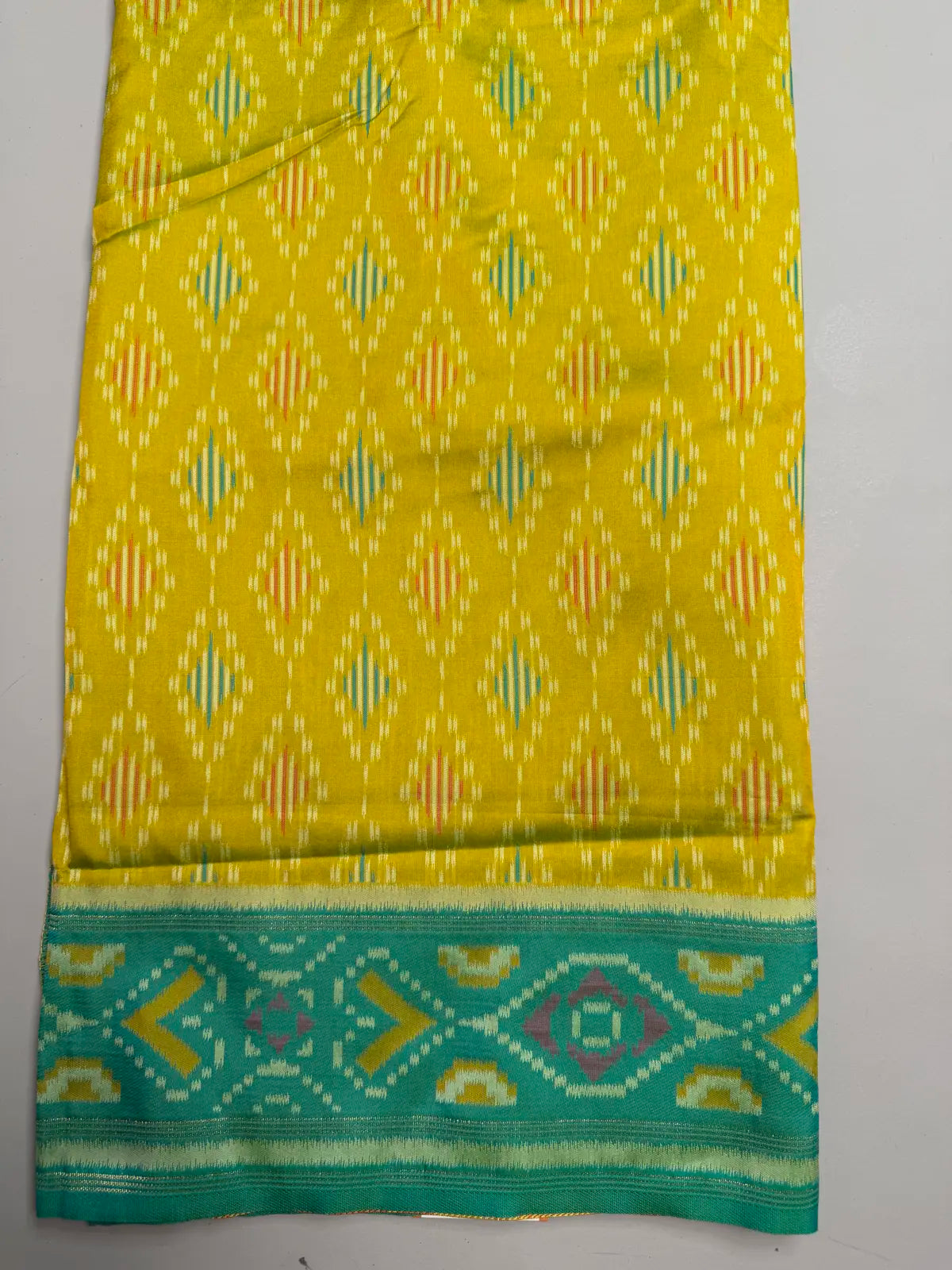 Parrot Green Pochampally Ikat Saree with Contrast Border