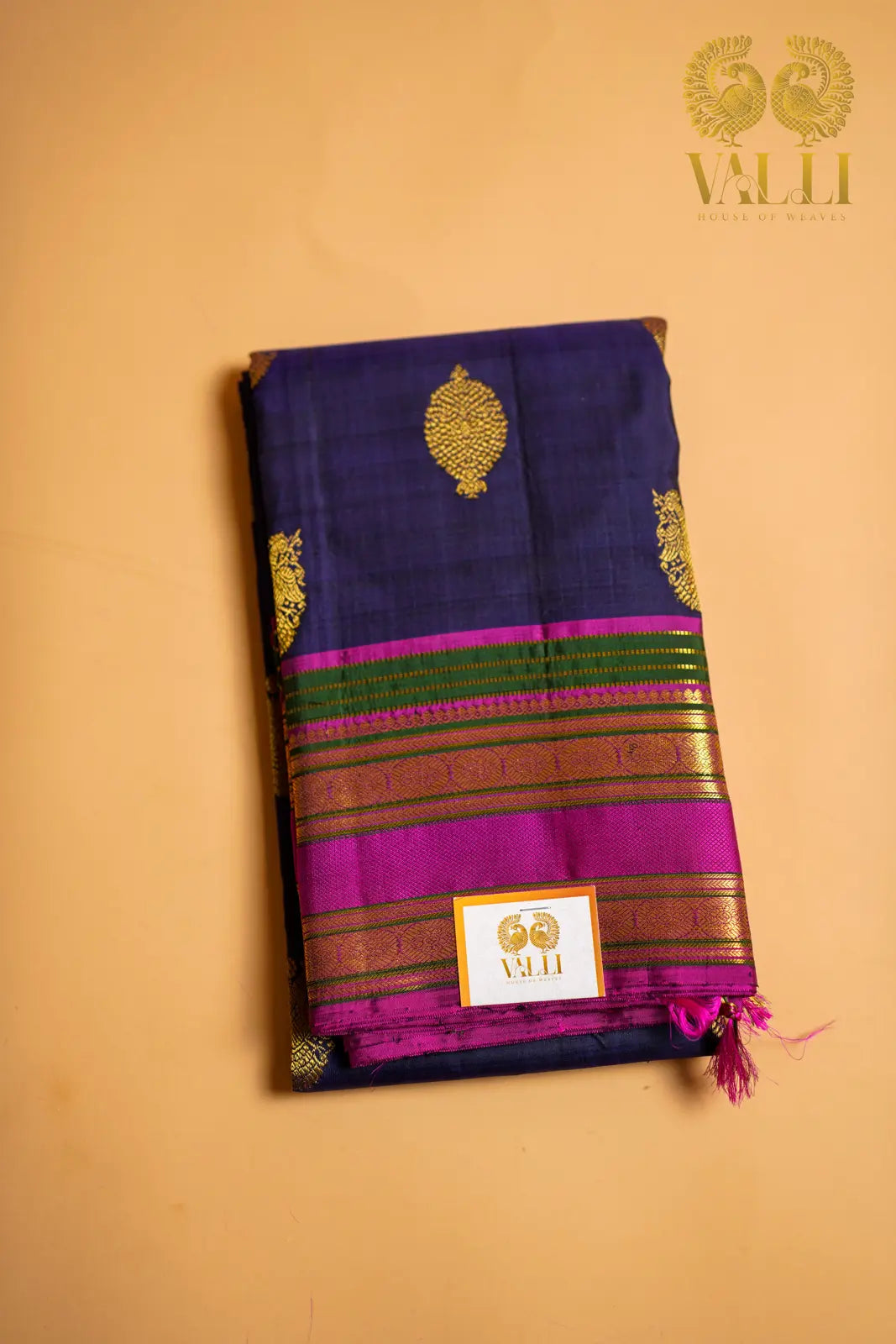 Ganda Berunda Kanchipuram Silk Saree 