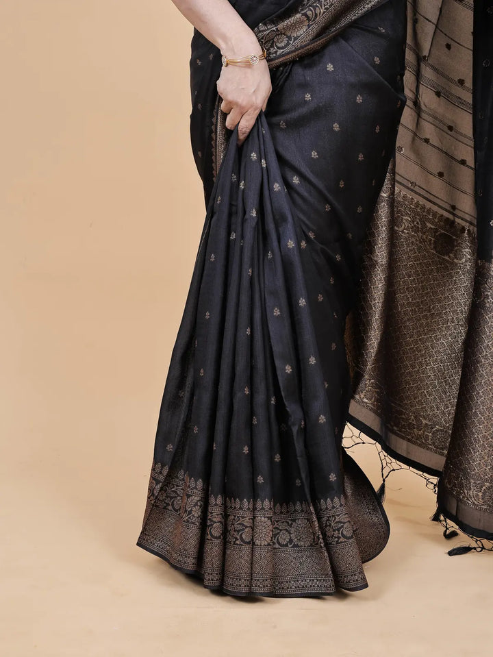 Tussar Silk Saree with Antique Border & Pallu