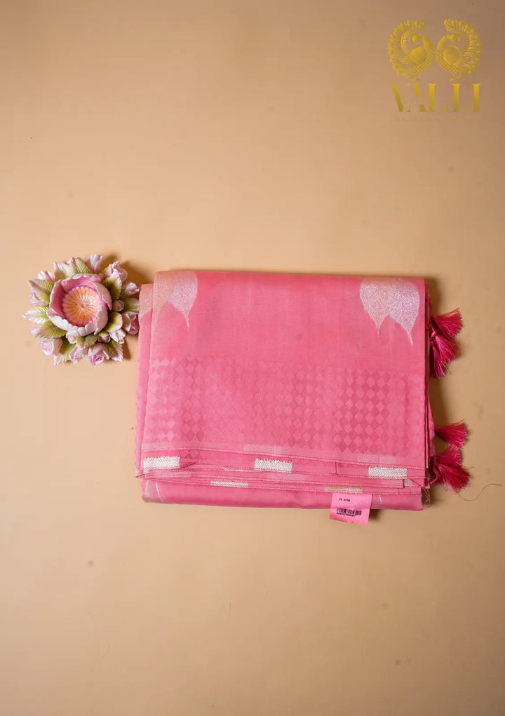 Candy Pink Munga Silk Saree with Silver Leaf Motifs ✨