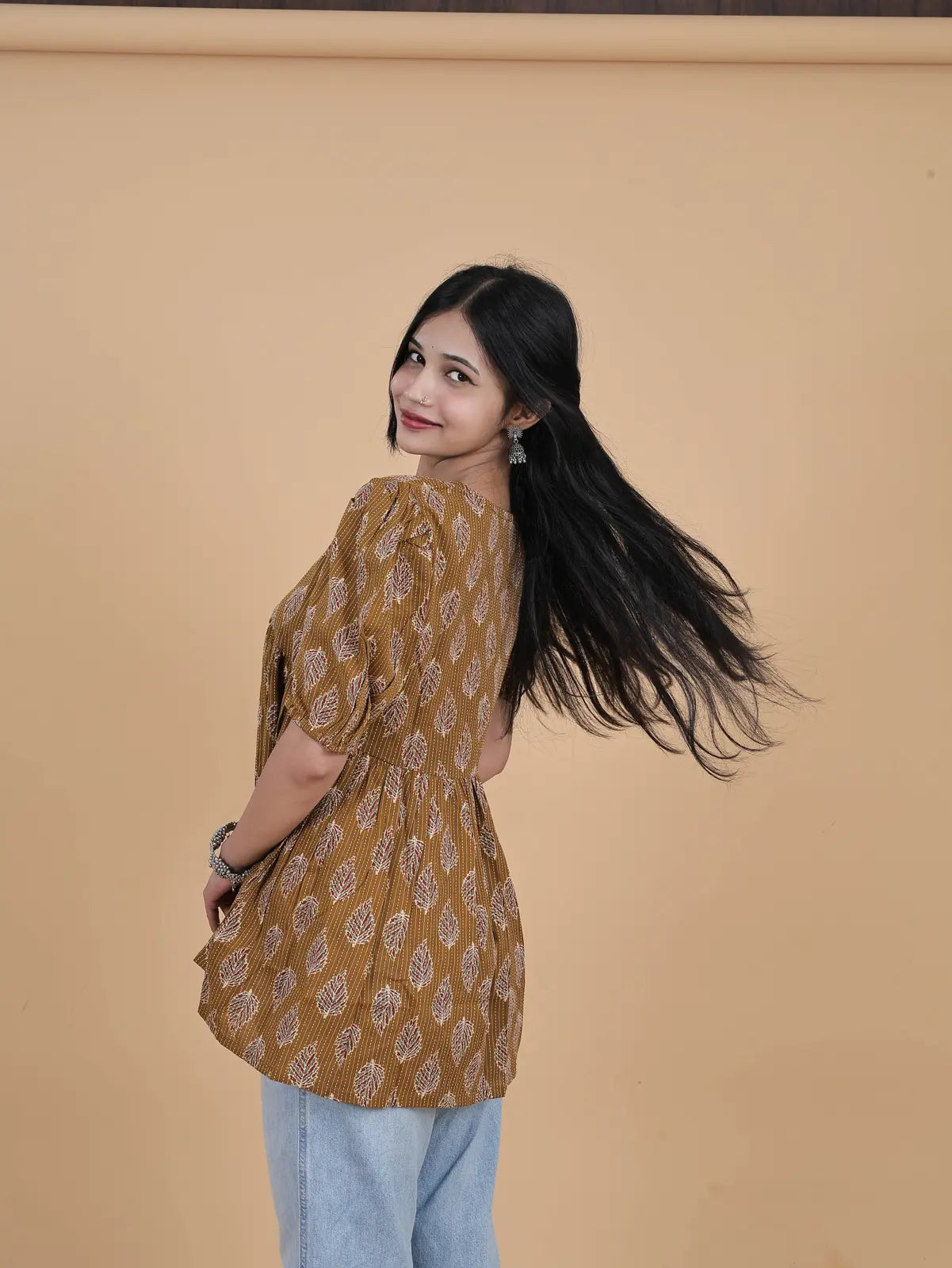 Short Kurti brown leaf
