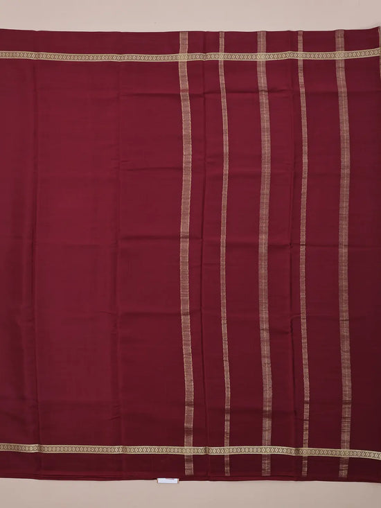 Arakku Red KSIC | Pure Silk Saree with Diamond Border