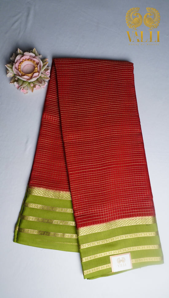 Small checks pure crepe maroon and green