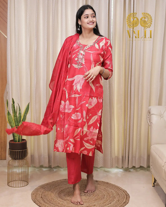 Red rayon digital print 3pc set straight cut with slit