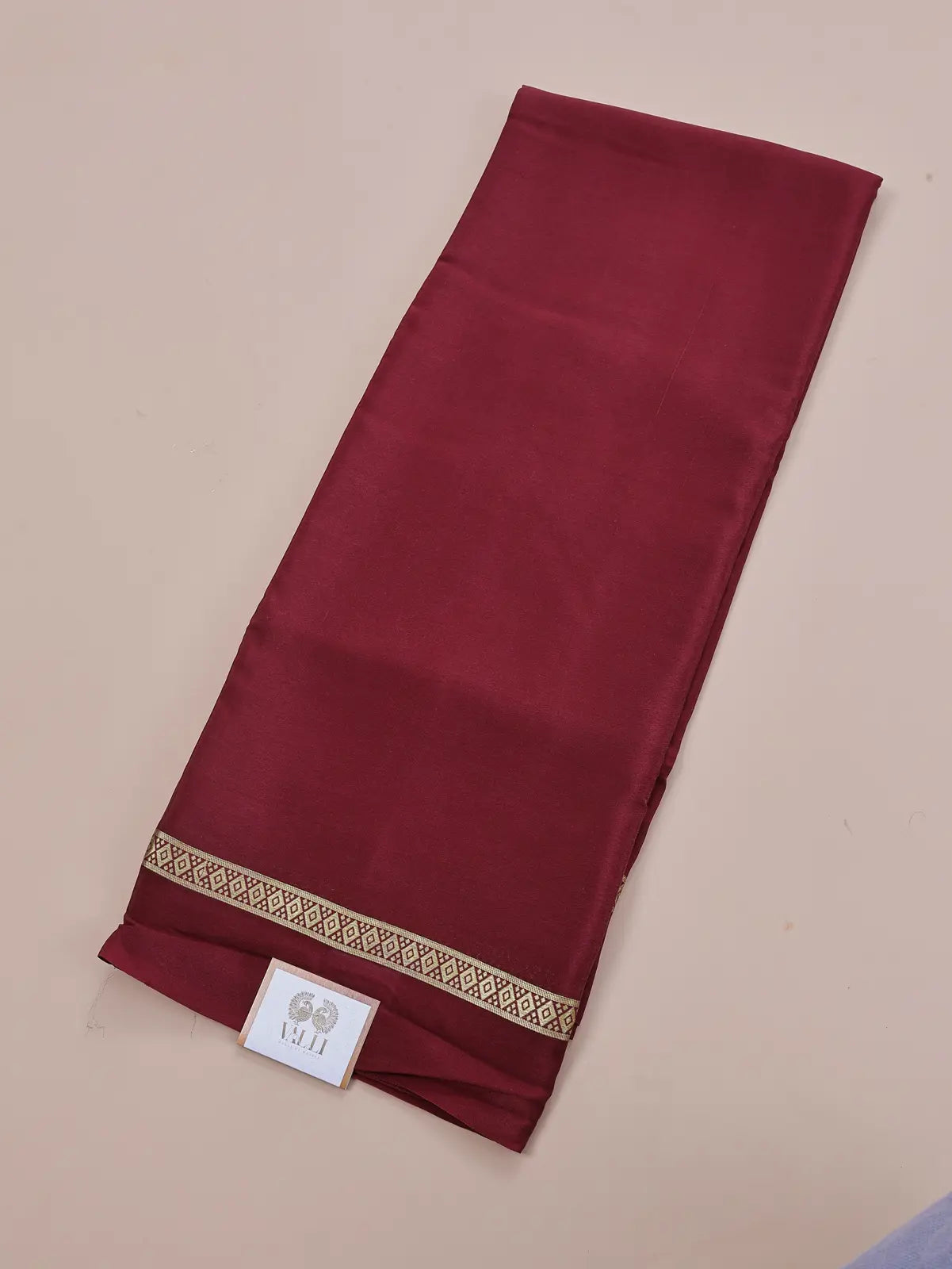 Arakku Red KSIC | Pure Silk Saree with Diamond Border