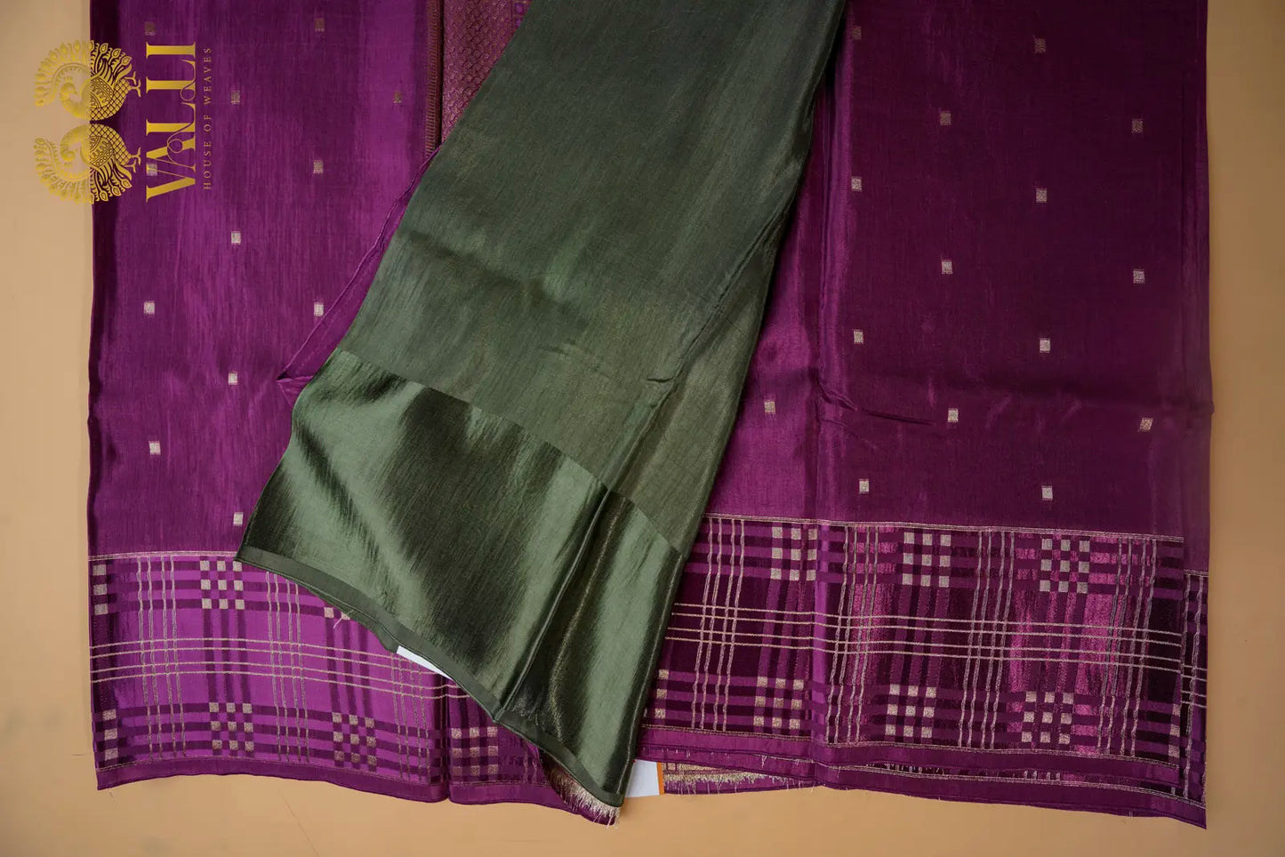 Dual Tone Silk Saree – Royal Magenta with Olive Green Contrast