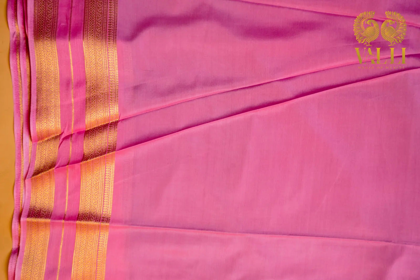 Semi Crepe Silk Saree with Contrast Border & Gold Stripe Pallu