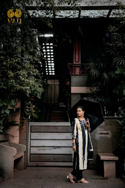 Black+ivory salwar set straight cut pant and side slit