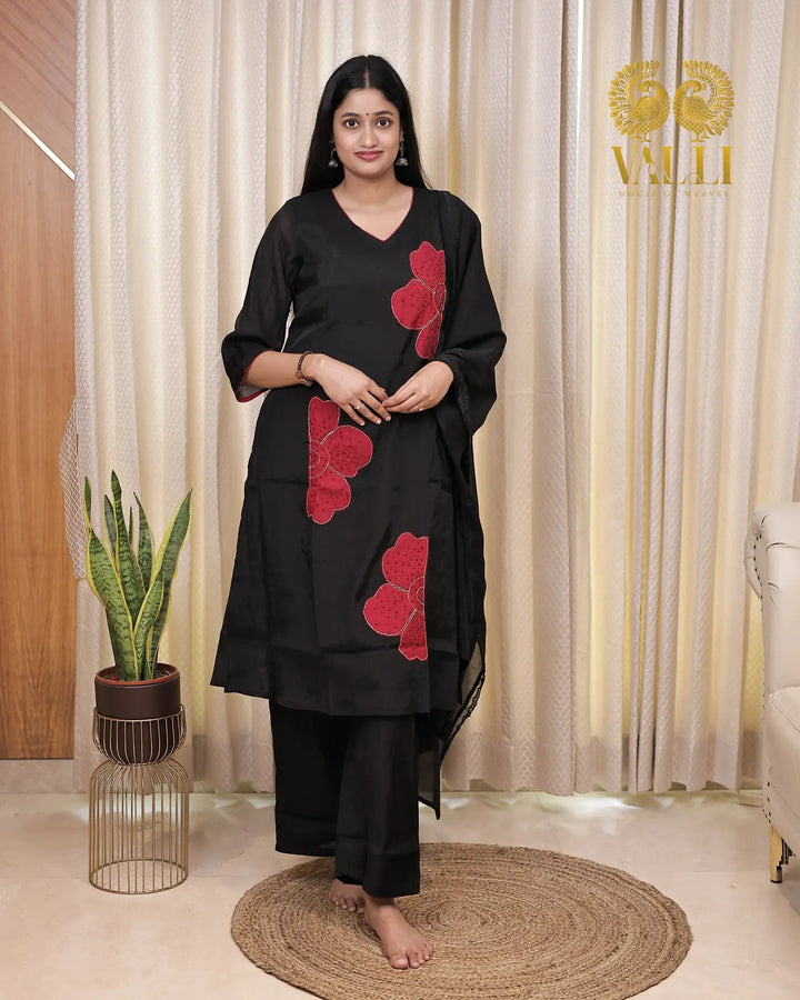Red appliqué salwar A LINE pattern with duppata and straight cut pant
