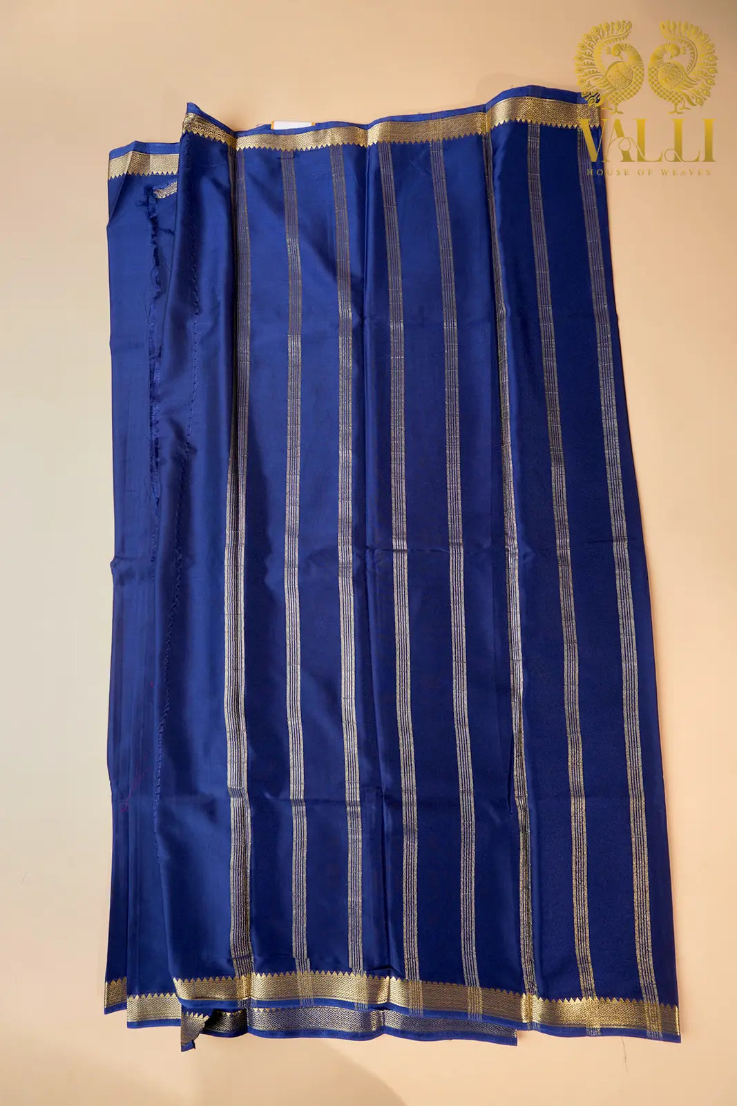 Small border crepe navy blue 