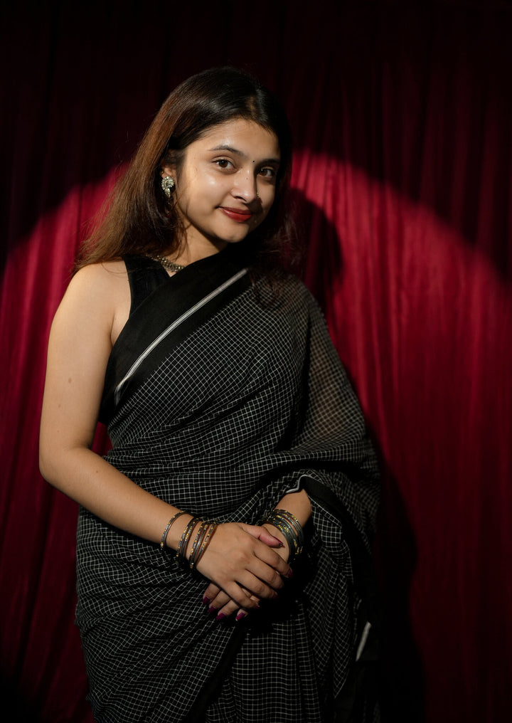 Patteda Anchu Cotton Saree – Black & White Checks