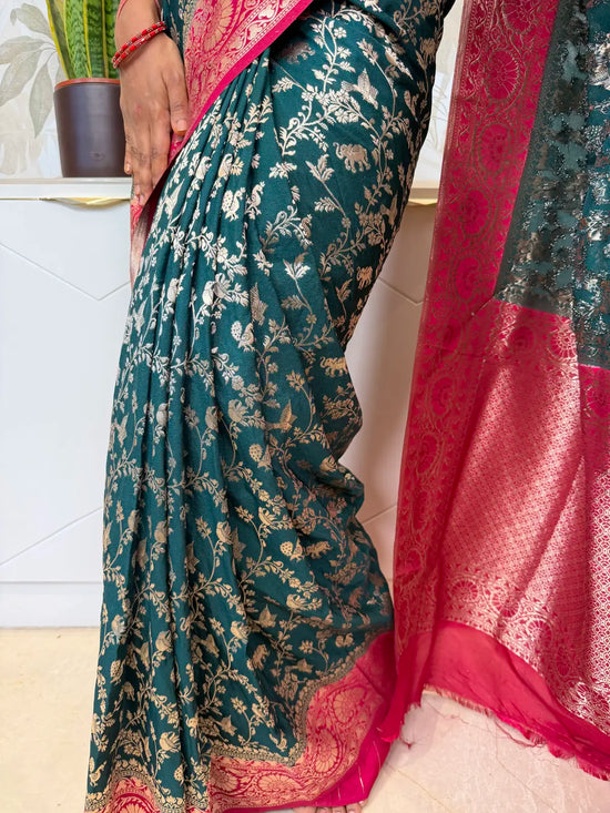Semi Banarasi Green Saree with Fuchsia Pink Pallu