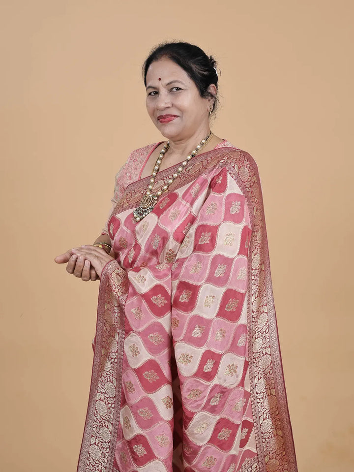 Satin Crepe Silk Saree – Ranghat Pattern with Heavy Brocade Pallu