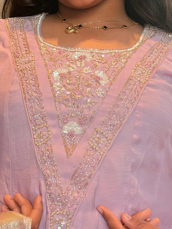 Lilac orchid set A line with organza dupatta