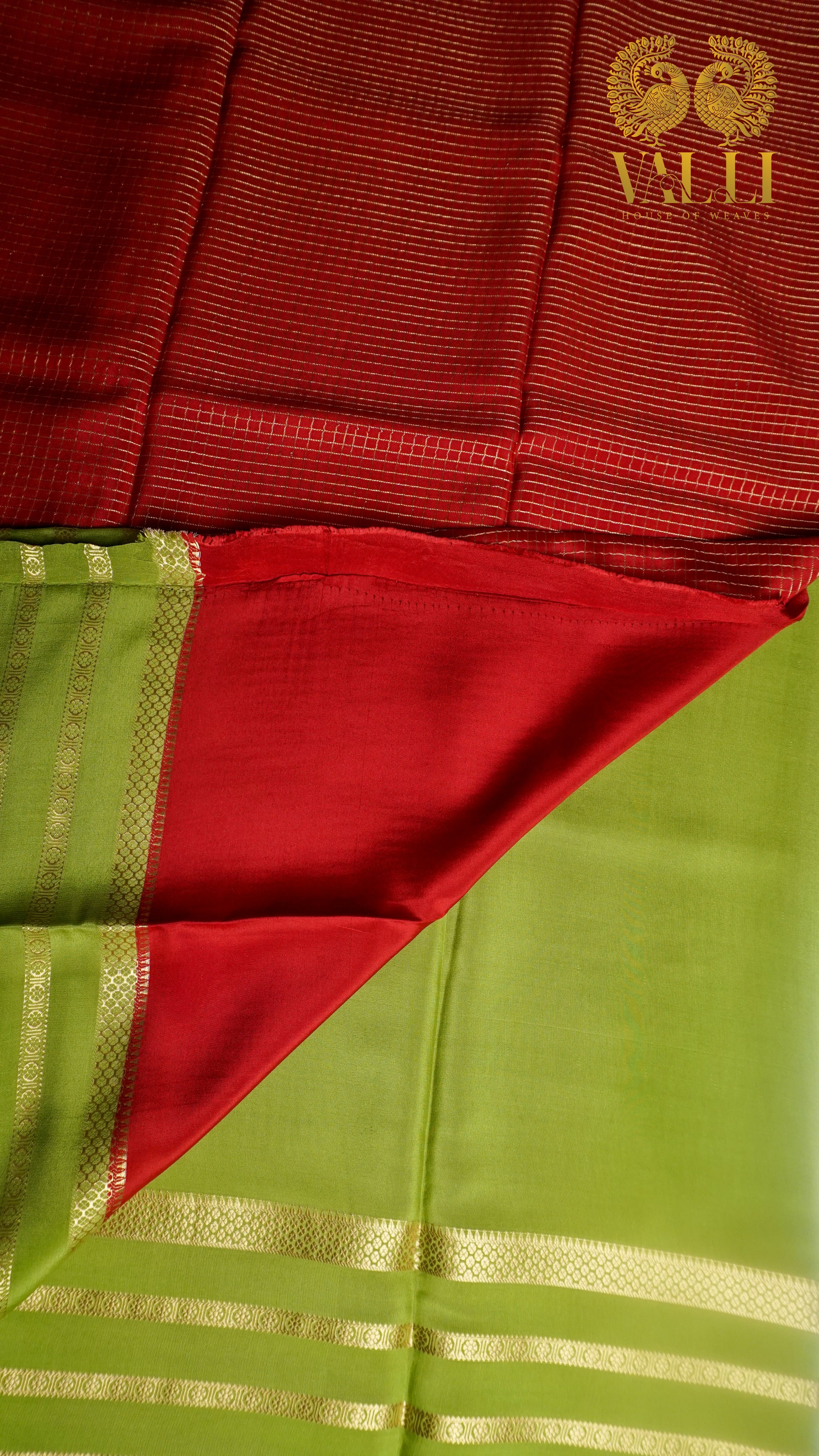 Small checks pure crepe maroon and green