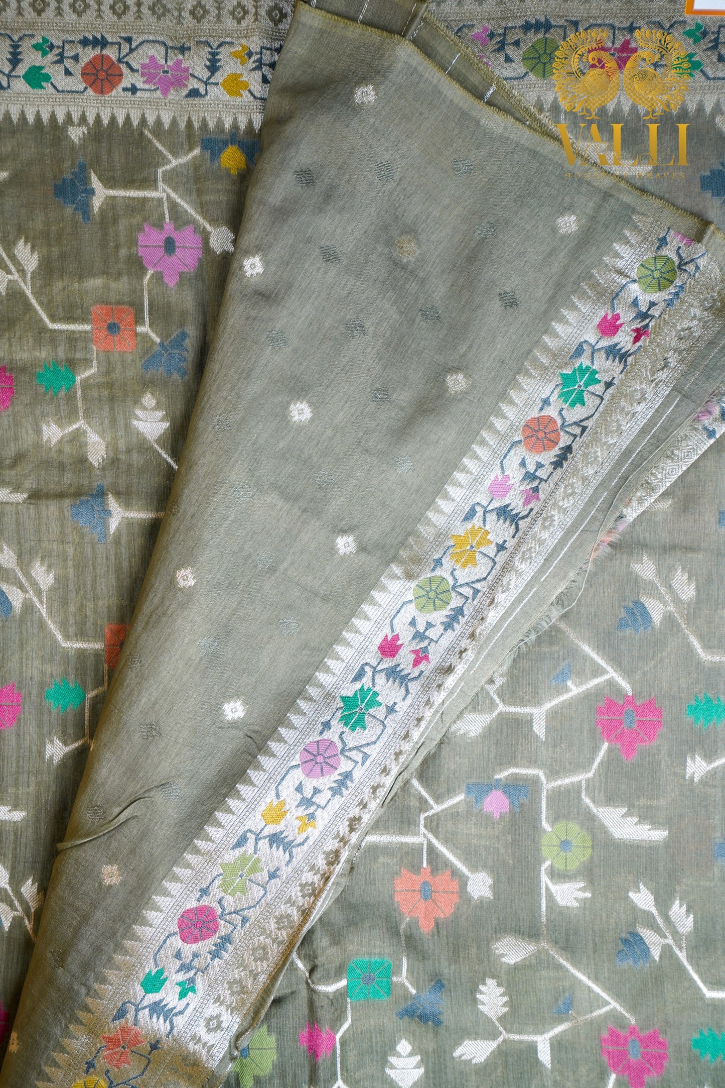 Grey tussar georgette saree with Jaamdani weave
