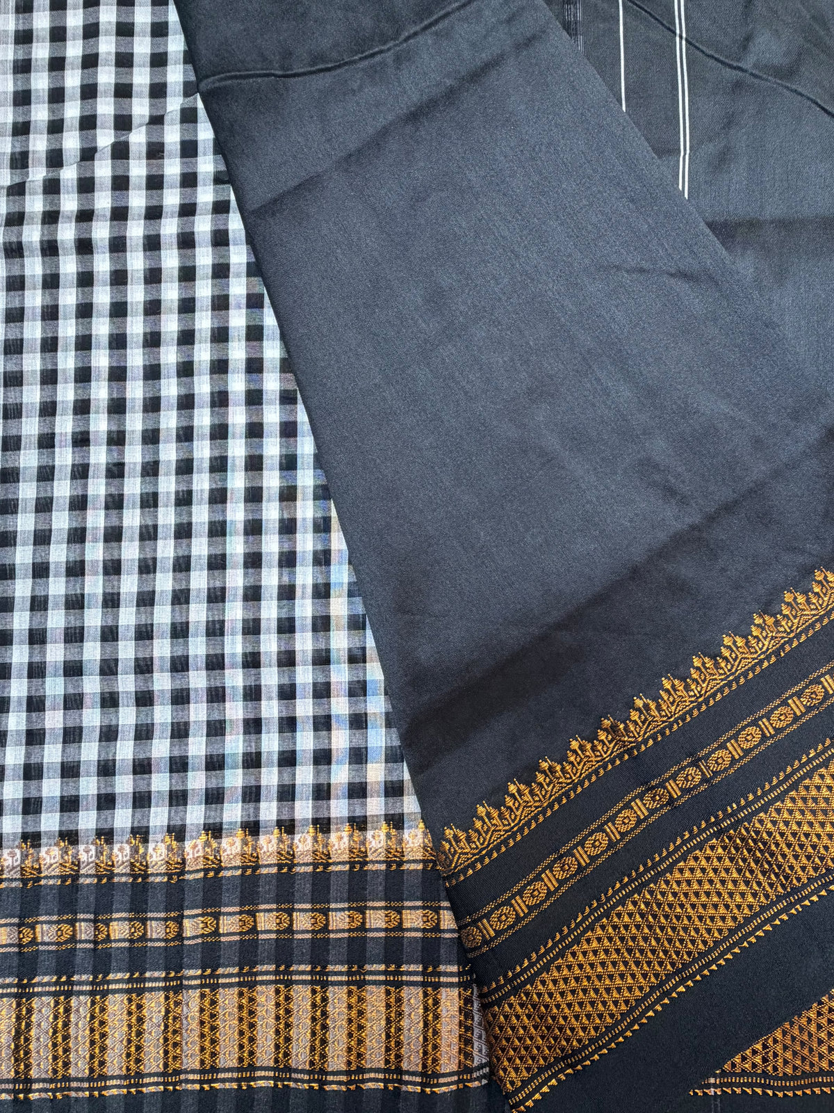 Black Ilkal Saree – Tum Tum Checks