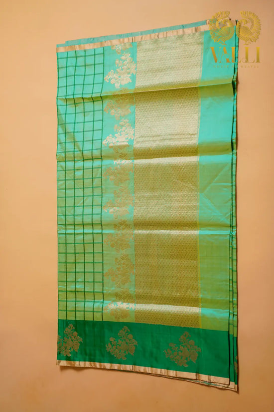 Pure Katan Banarasi Silk Saree with Kanchipuram Checks Pattern pista green 