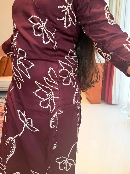 Maroon co ord set straight cut