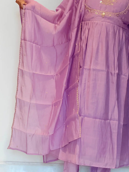 Lilac mul Chanderi salwar set with organza dupatta