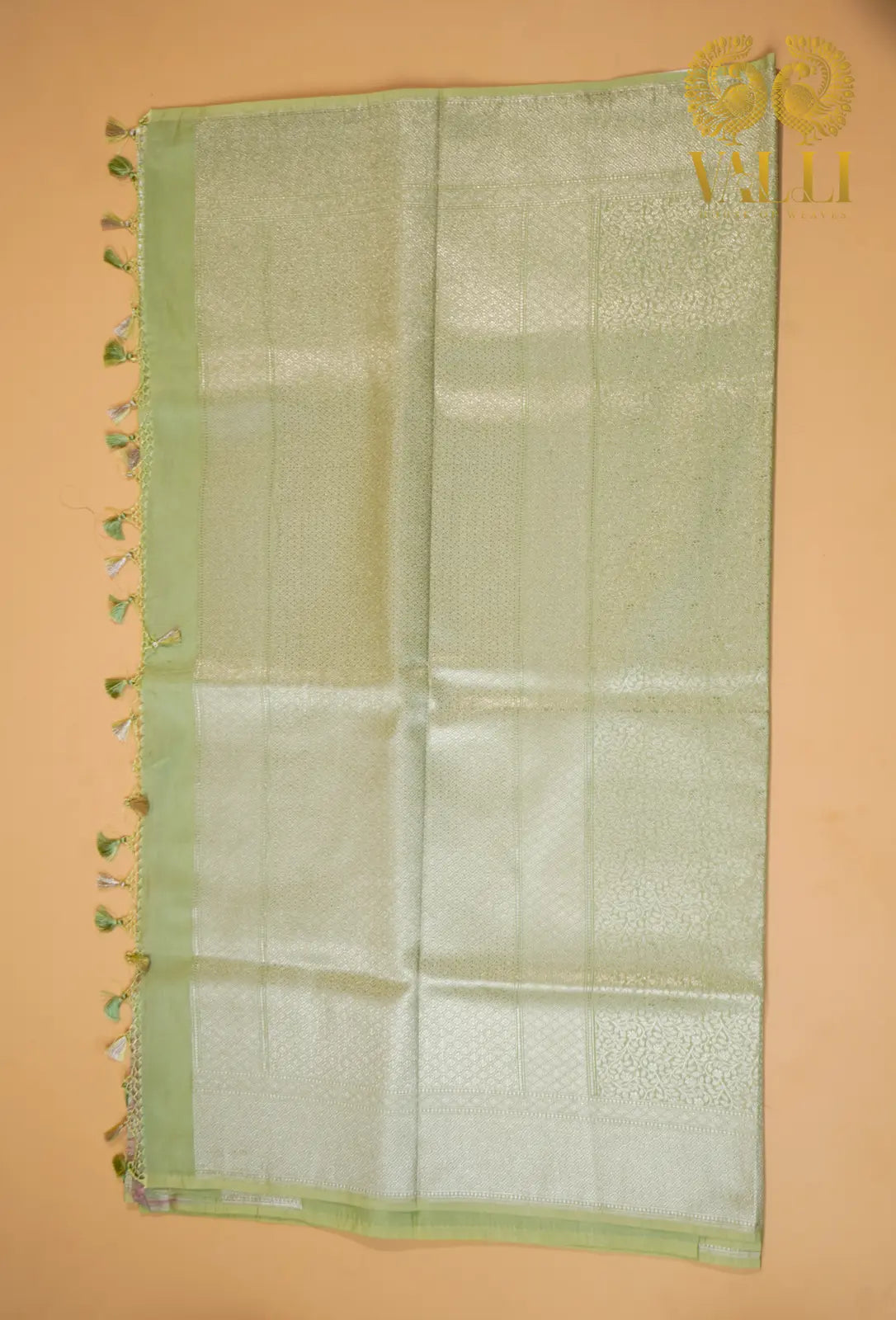 Banarasi pista green 
