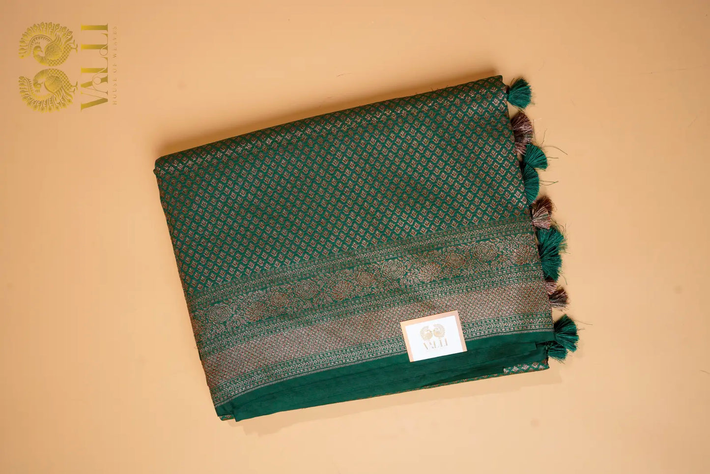 Royal parrot green
