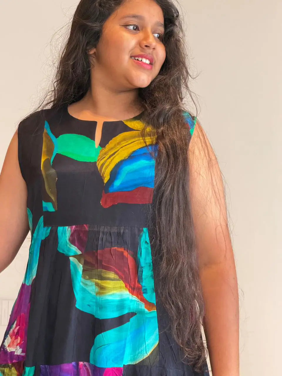 Multicolour floral print dress with attached sleeves and A LINE pattern dress