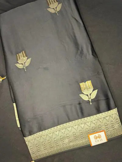 Satin Banarasi Flower Motif  – Grey