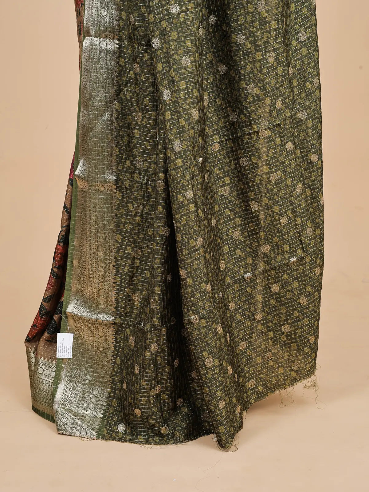 Abi Floral Tussar Finish Digital Print Saree