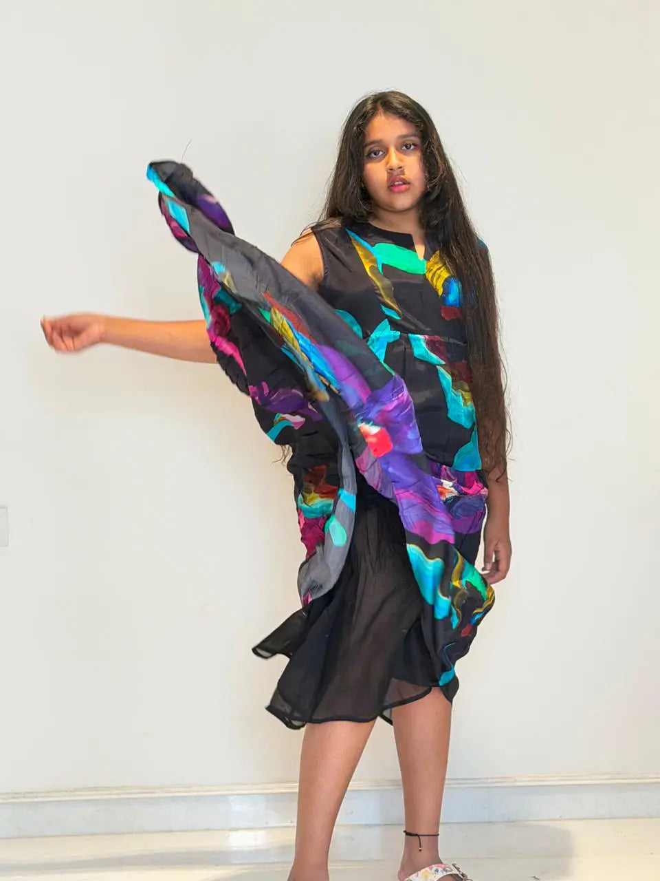 Multicolour floral print dress with attached sleeves and A LINE pattern dress