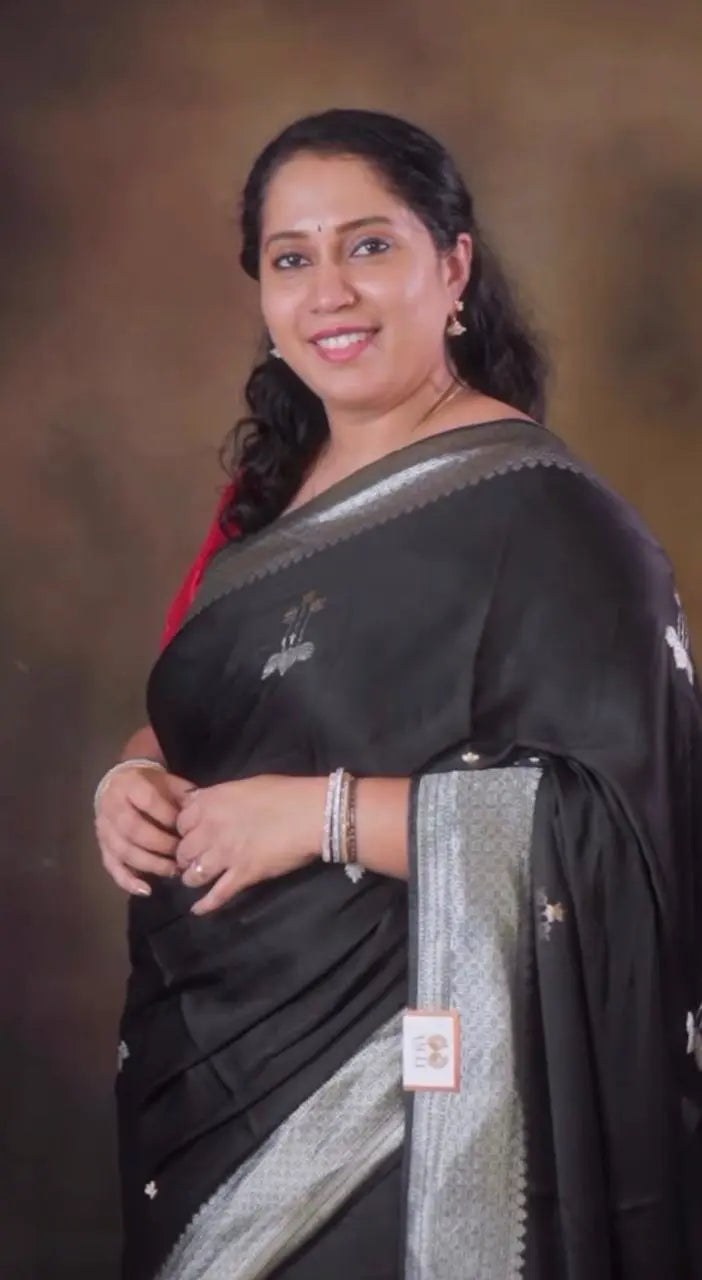 Black Satin Banarasi Saree – Geometric Pallu with Tassel Detailing