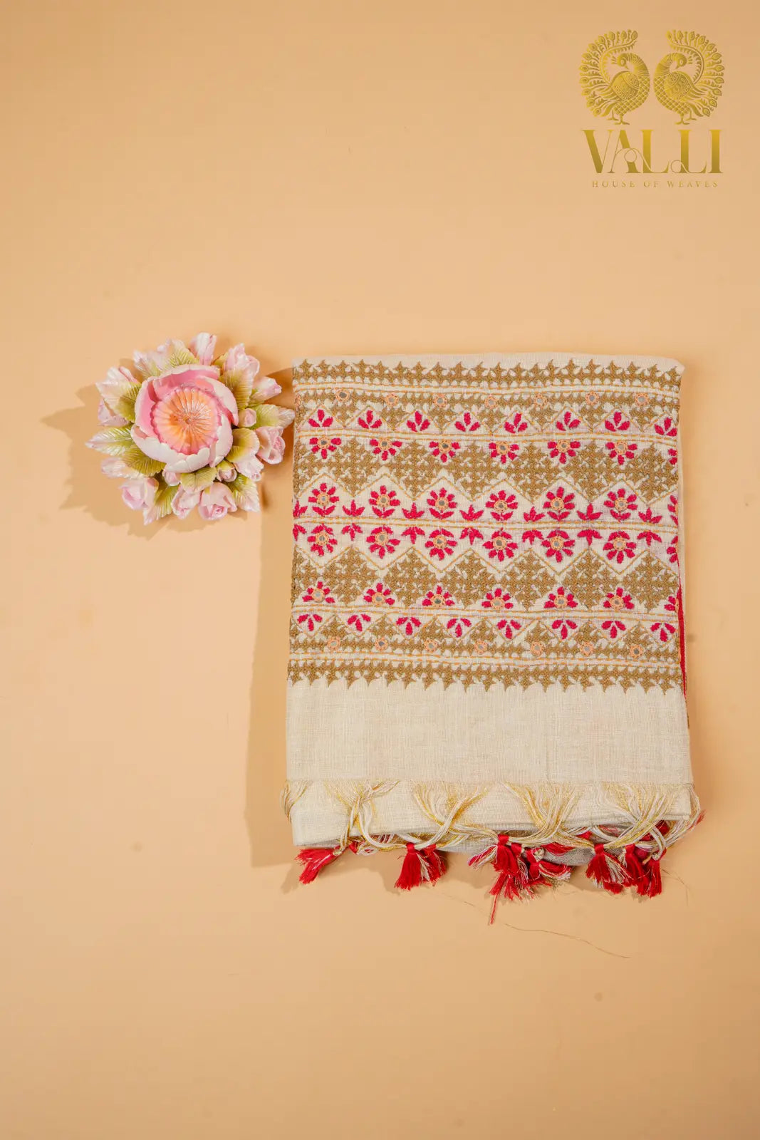Tissue Linen Saree – Hand Knot Threadwork Pallu with Red Selvedge Border